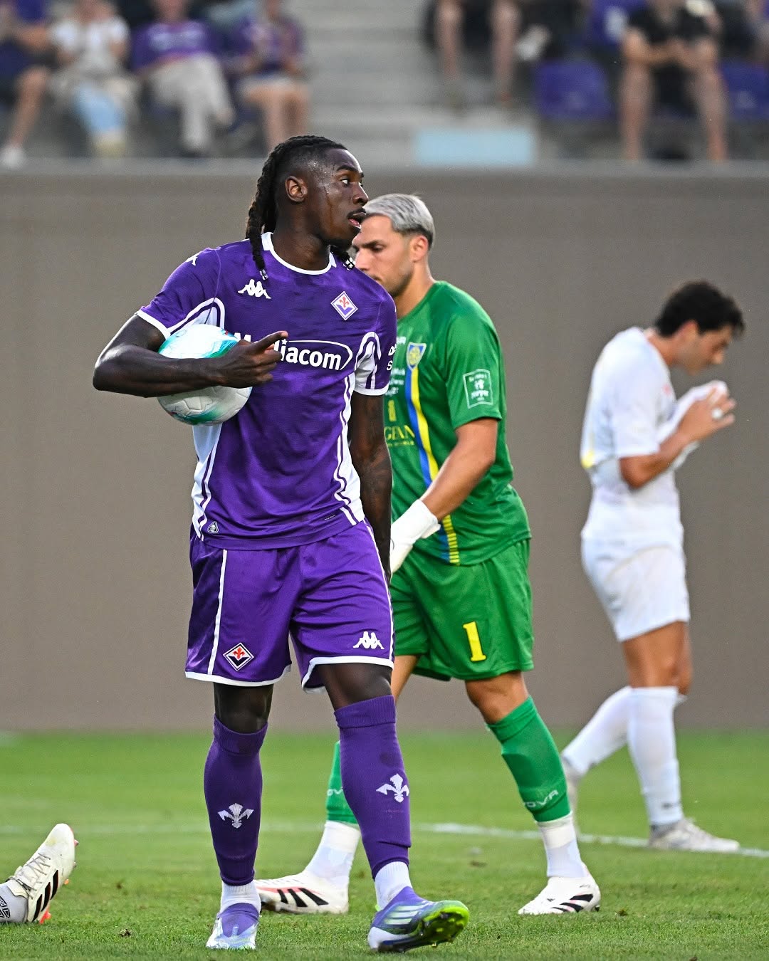 ACF Fiorentina 2025-26 Home Kit