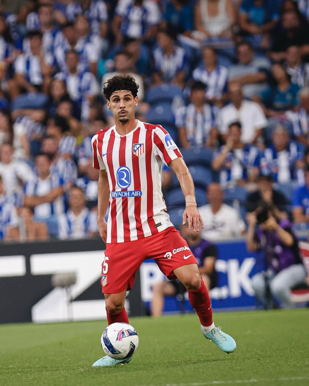 Atlético Madrid 2025-26 Home Kit