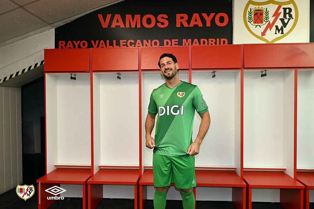 Rayo Vallecano 2025-26 GK Kit
