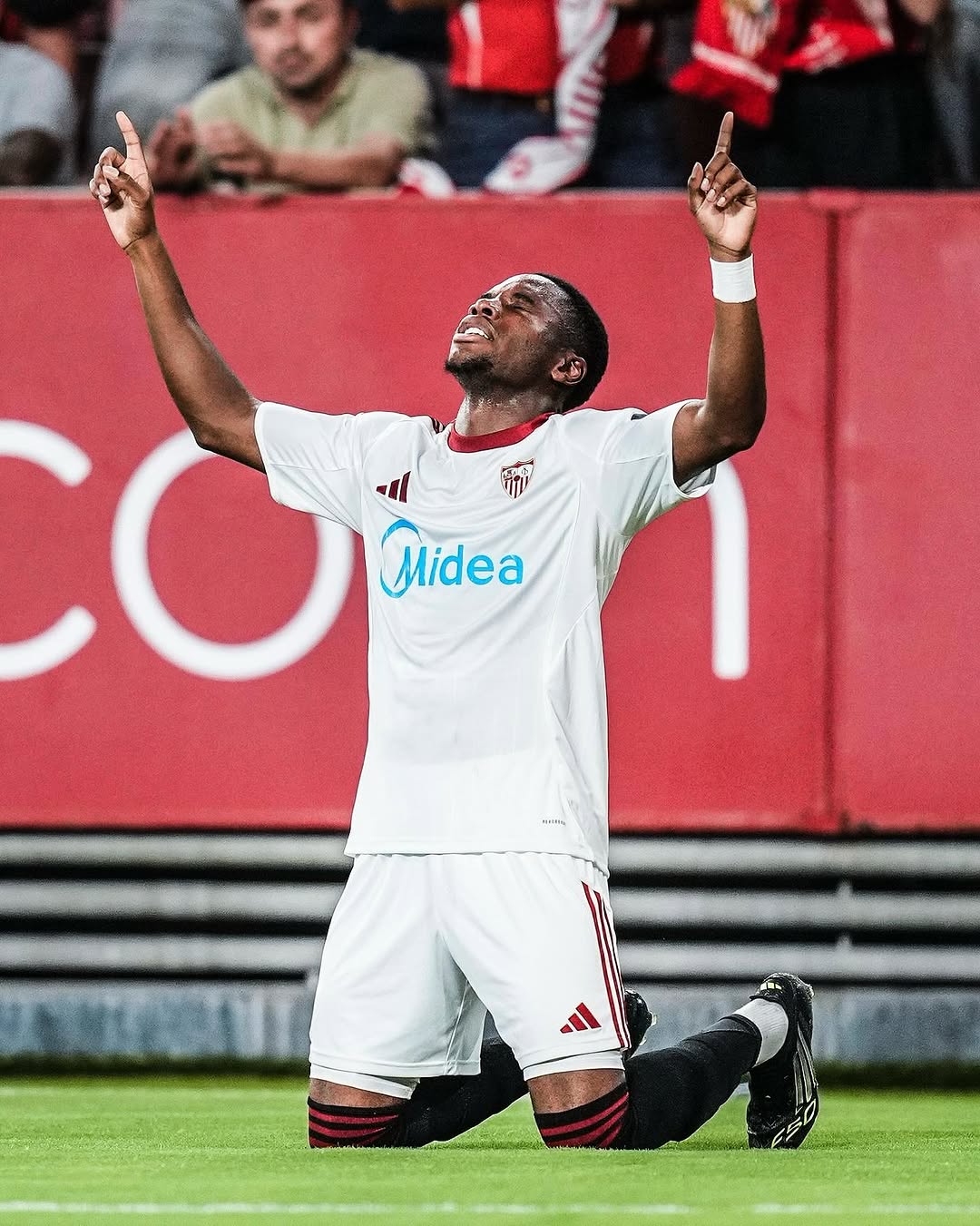 Sevilla FC 2025-26 Home Kit