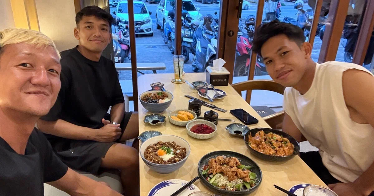【西原拓夢選手 寄稿】ようやくチームメイトと約束していた日本料理屋さんへ